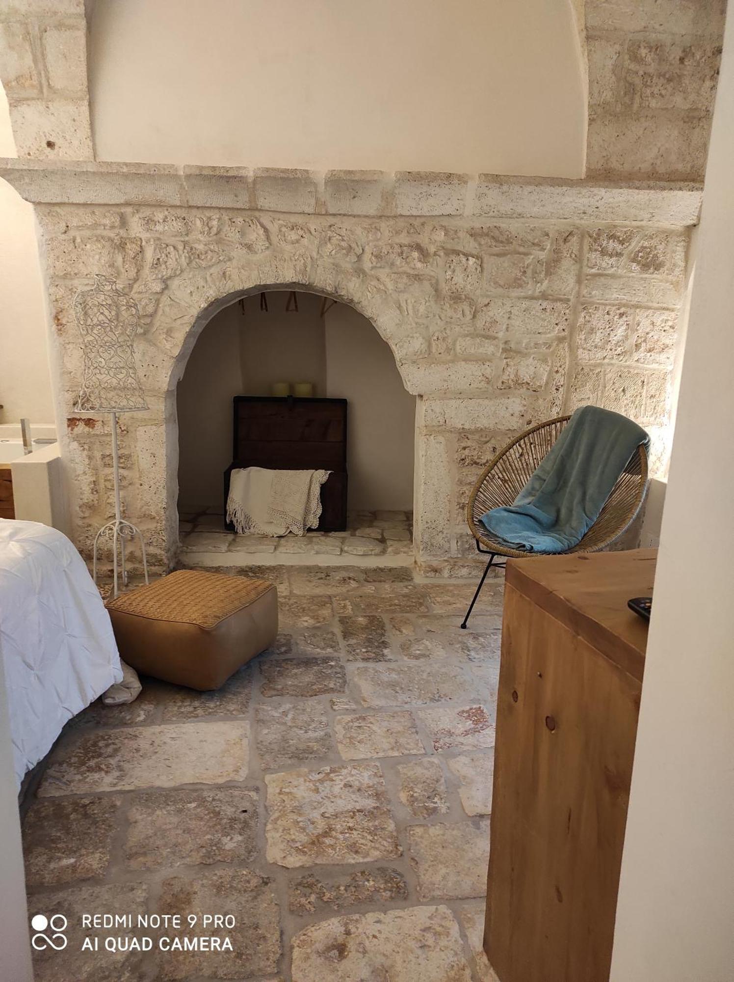 Caterina'S Suites & Apartament 奥斯图尼 客房 照片